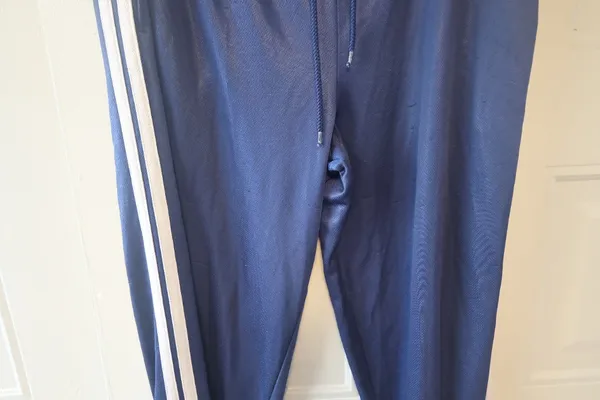 Zoey Beth women's sweatpants sweats jersey in navy blue and white size large. - Image 4
