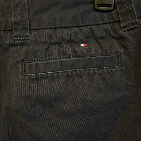 Ladies Tommy Hilfiger blue high rise shorts size 10 - Image 3