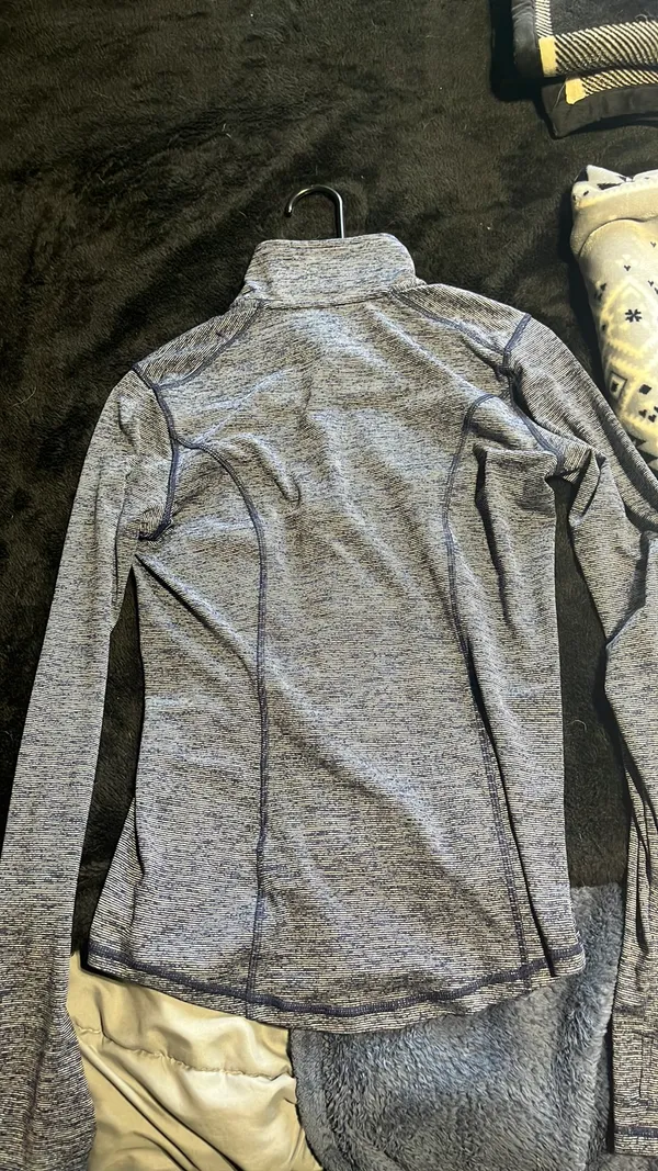 Navy blue and white striped rebebok zip up  - Image 2