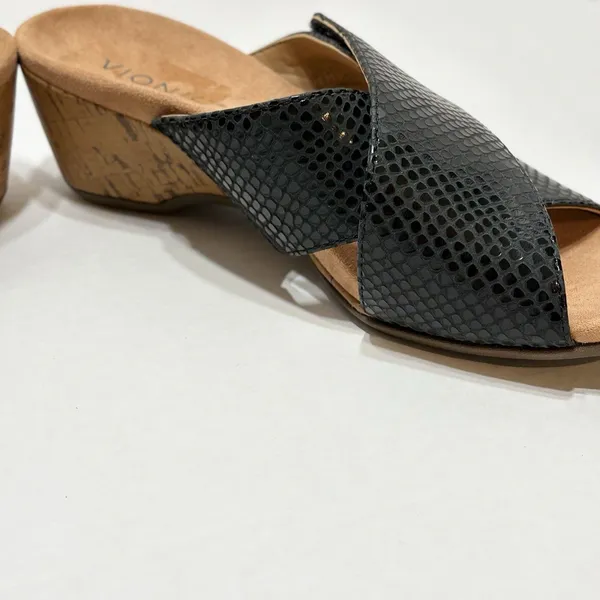 Vionic Women’s Leticia Black Leather Lizard Wedge Criss Cross Sandals Size 7 - Image 10