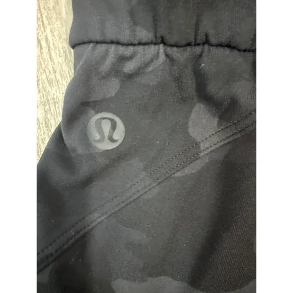 Lululemon On‎ the Fly Jogger 28 Heritage 365 Camo Deep Coal Multi Size 8 - Image 5