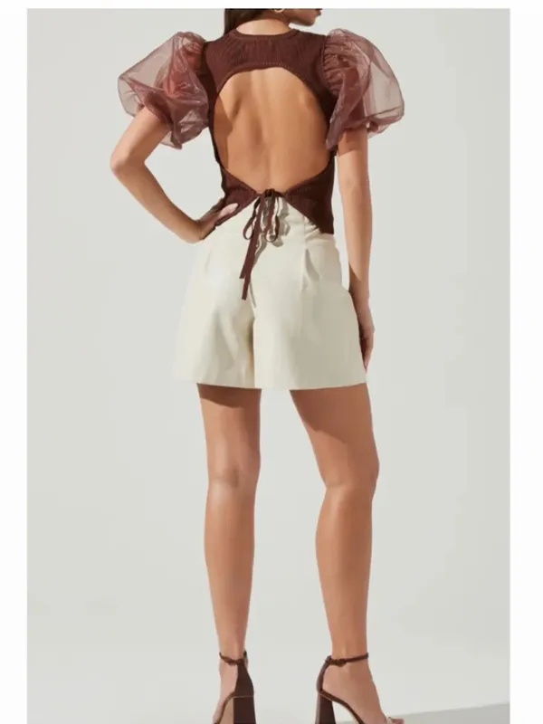 NWT ASTR The Label Avery Top Medium - Image 2