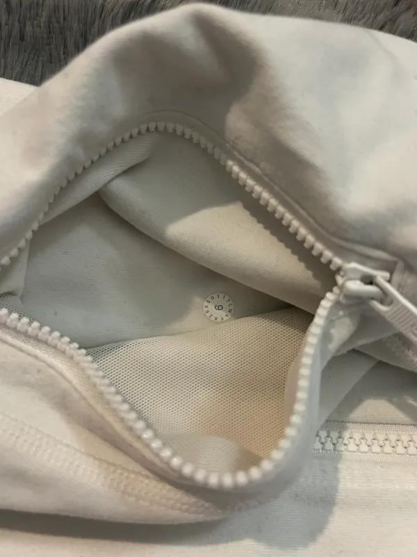 Define Jacket - Image 8