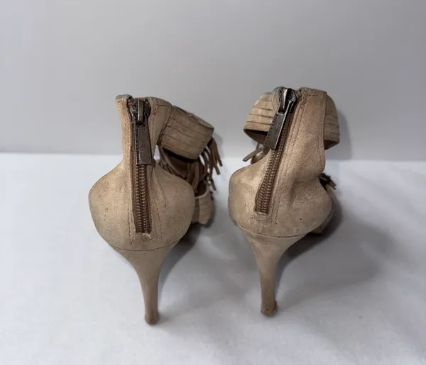 Vince Camuto Fringe heels - Image 5
