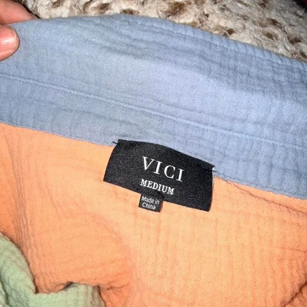 Vici color block oversized boxy gauze long sleeve button up 100%‎ cotton Sz M - Image 2