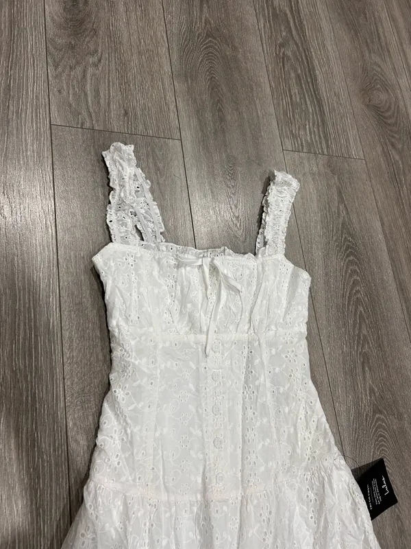 New Lulus Nerissa White Eyelet Embroidered Ruffled Drop Waist Midi Dress Size XS - Image 7