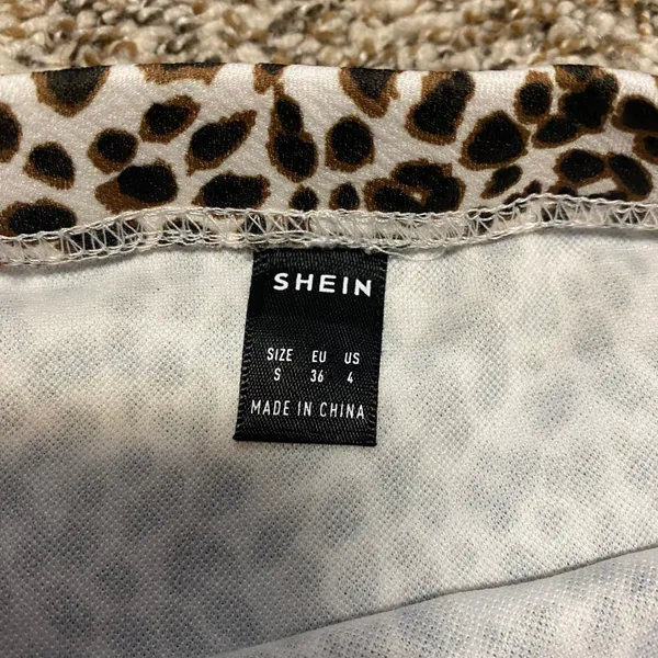 SheIn Leopard Print Skirt - Image 4