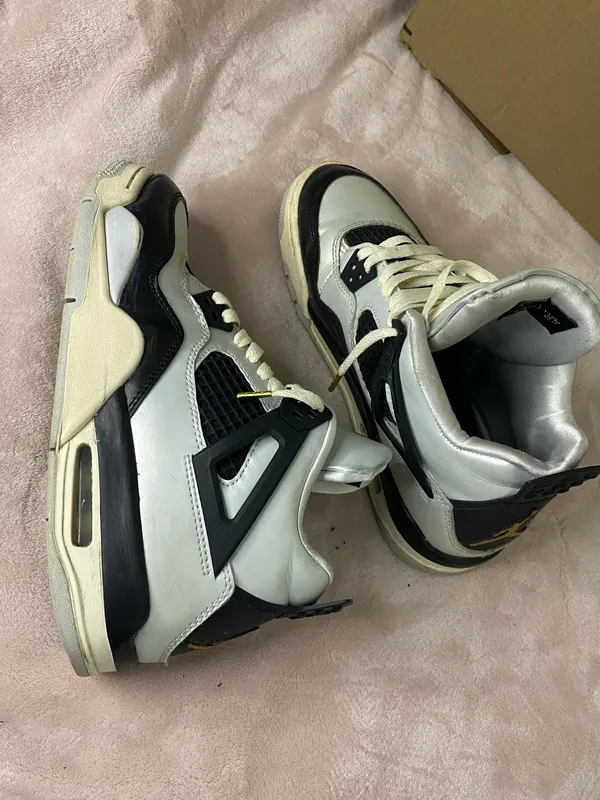 Nike AIR JORDAN 4 Retro (GS) Pure Platinum Gold (FZ8585 070) Boys Size 6.5Y - Image 5