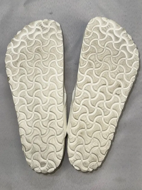 Birkenstock White Rubber Toe Post Thong Size 8 Women Size 6 Men - Image 9
