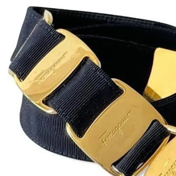 XS Vintage Salvatore Ferragamo Vara buckle belt suede leather black gold logo - Image 4