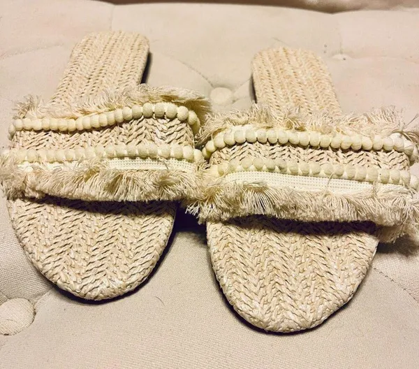 Fringe Straw Boho Sandals Open Toe Slides White Size 6 - Image 9