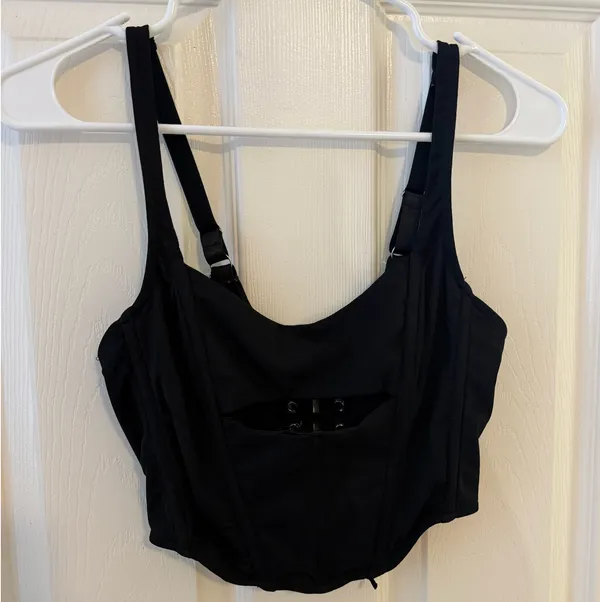 Edikted Tank Top - Image 2