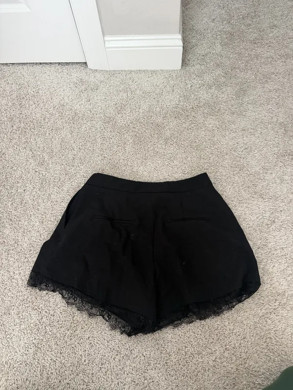 zara lace shorts - Image 5