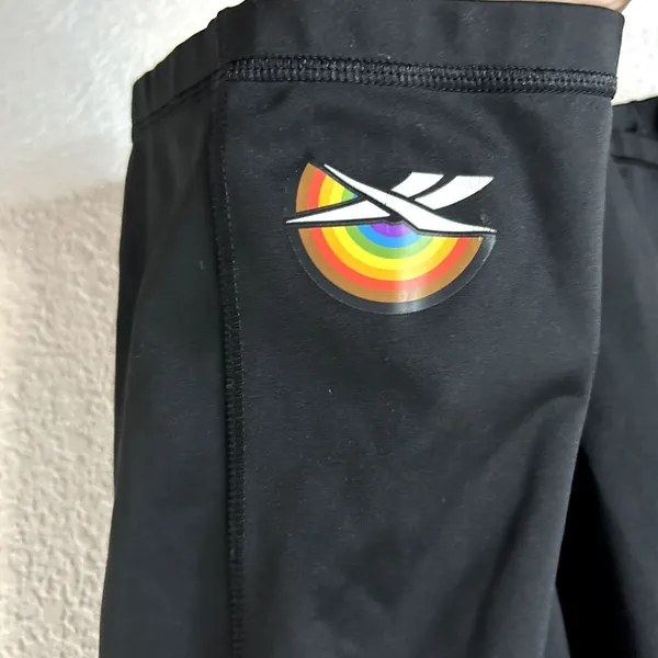 Reebok Pride Bike Shorts Womens Size Large Speedwick Pockets Rainbow Progress - Image 3