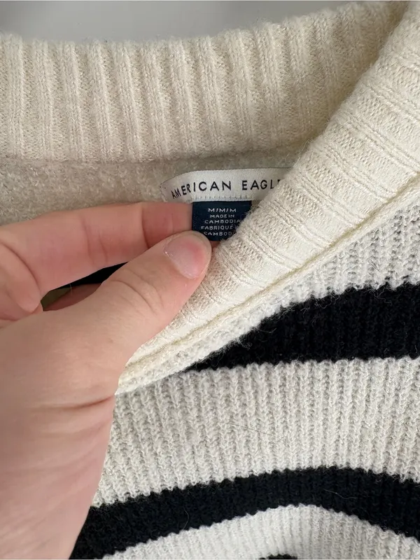 American Eagle Outfitters Whoa So Soft Crew Neck Sweater - Image 4