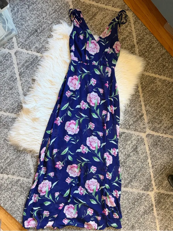 Lulu’s floral maxi dress - Image 2