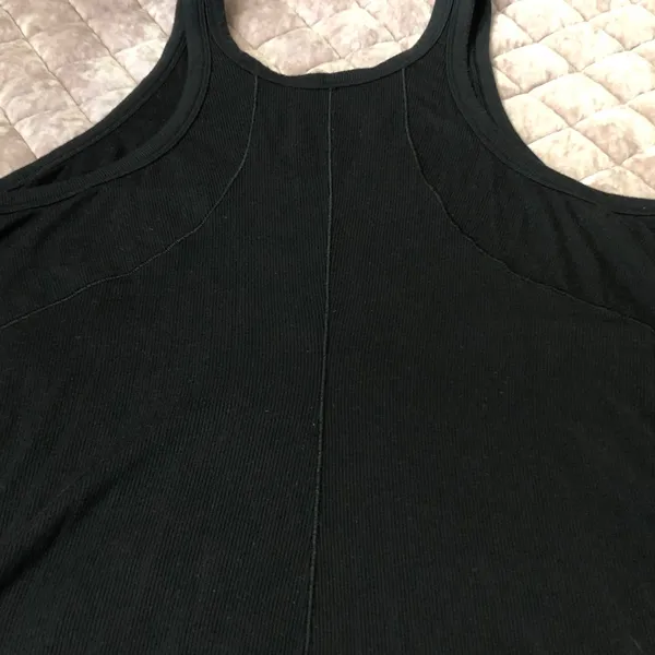 Lulu lemon 🍋 tank top - Image 4
