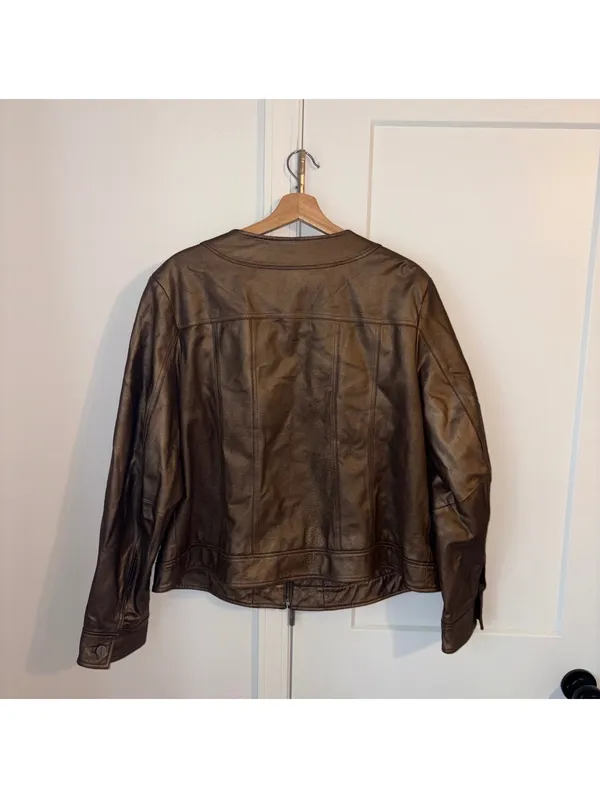 Bernardo Woman’s 2x NWOT $385 Genuine Leather metallic bronze jacket Zip Front - Image 2