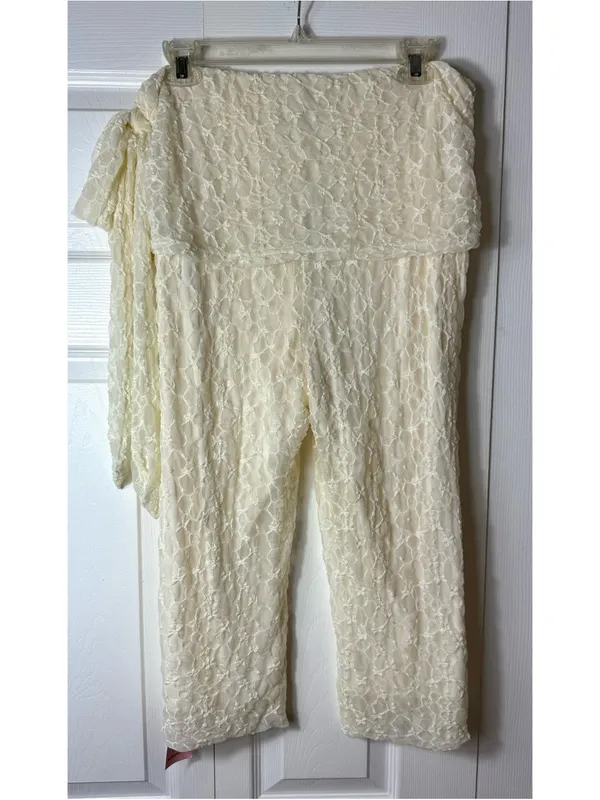 PrettyLittleThing Cream Lace Tie Knot Capri Pants Size 12 Large NWT Stretch - Image 7