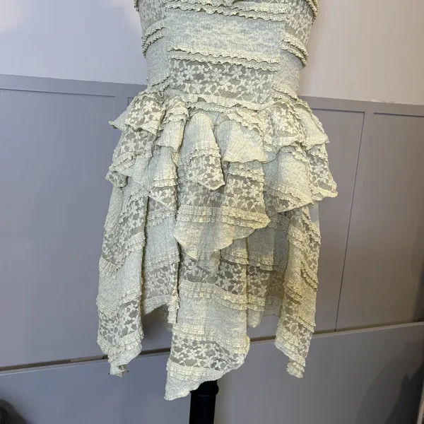 Cider Lace Ruffle Detail Asymmetric Mini Dress - Image 16