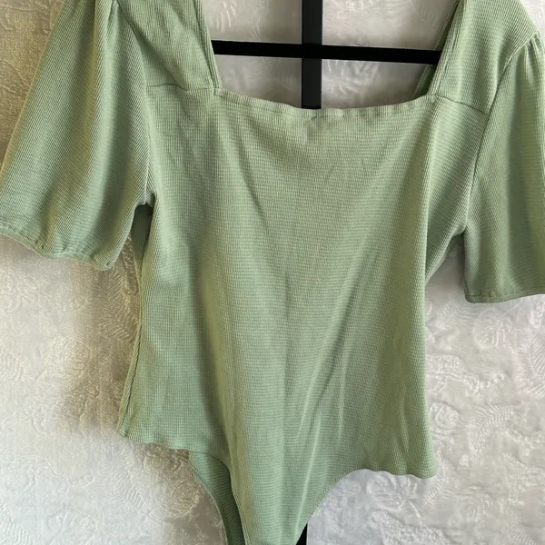 Everly Mint Green Puff Sleeve Bodysuit - Image 2