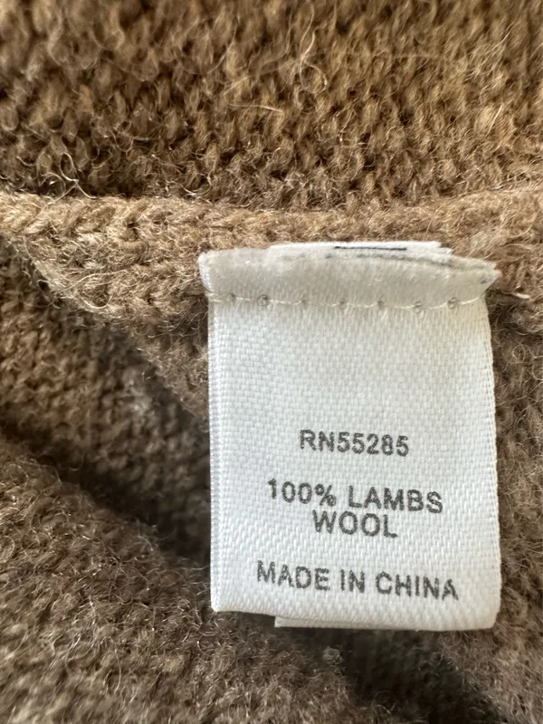 Express Sweater Mens L Large Tan Lambswool V Neck Pullover Long Sleeve Knitted - Image 3