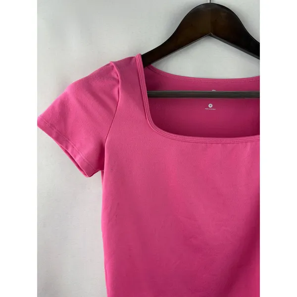 Women’s Hollister Medium Hot Pink Short Sleeve Crop Top - Image 2