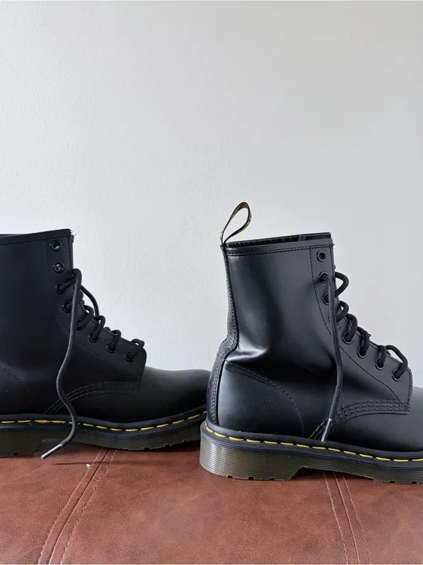 Dr. Martens 1460 Smooth Leather Black Boots Women Size 7 US 38 EU - Image 3
