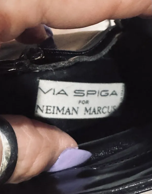 Via Spiga for Neiman Marcus Black Patent Square Toe Ankle Boot - Image 5
