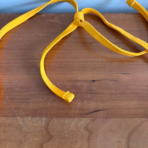 Aerie Womens Yellow Scoop Front Knot Halter Bikini‎ Top Size Medium - Image 3