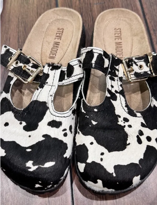 Steve Madden 'Atticus' Black & White Cow Print Calf Hair T-Strap Buckle Clogs - Image 7