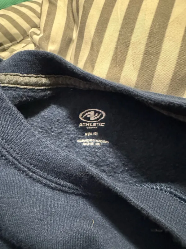 Walmart Athletic crewneck - Image 2
