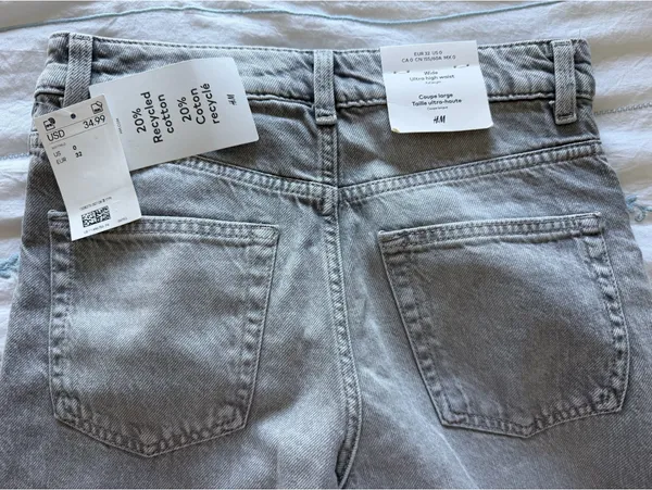 H&M Grey Jeans - Image 5