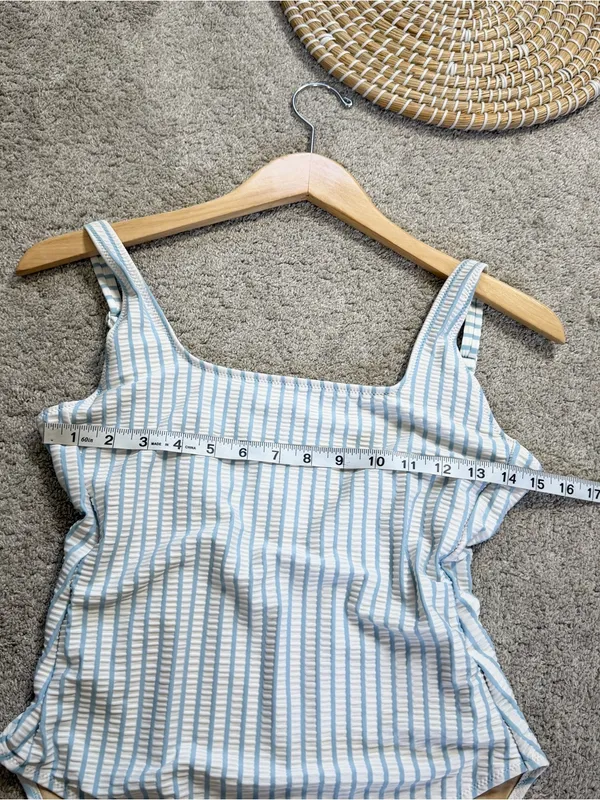 Old Navy Women’s Square Neck Striped Seersucker One Piece Swimsuit S - Image 13
