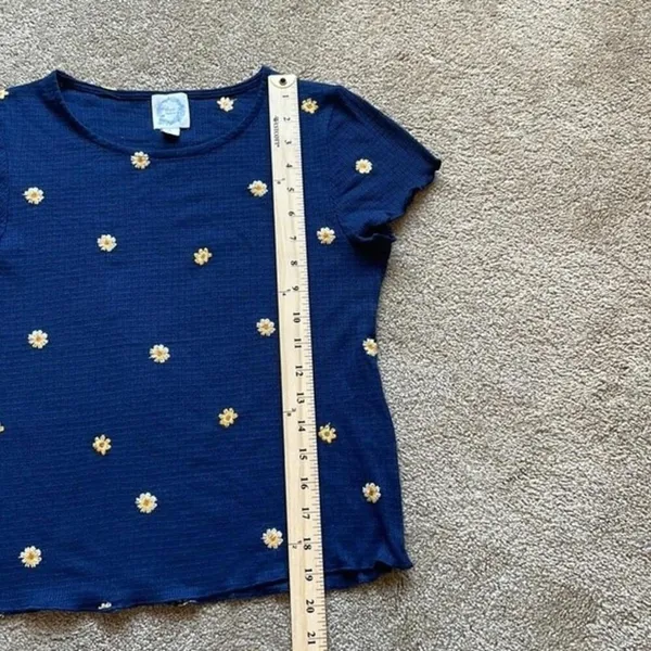 Blue Rain Embroidered Sunflower‎ Baby Tee Navy Blue Size: Small - Image 3