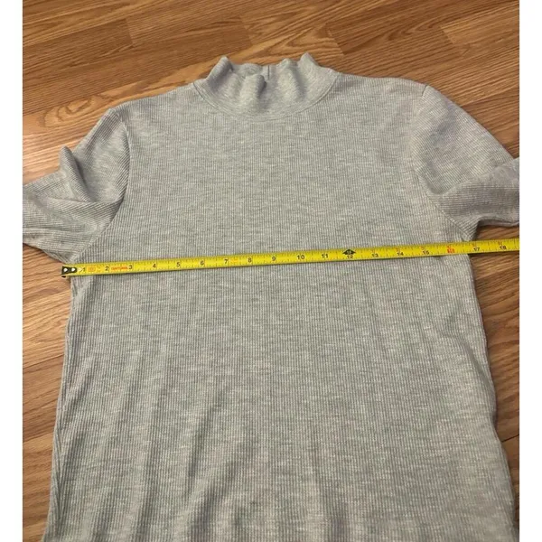 American Eagle Mock Neck Long Sleeve Top Size XL - Image 3