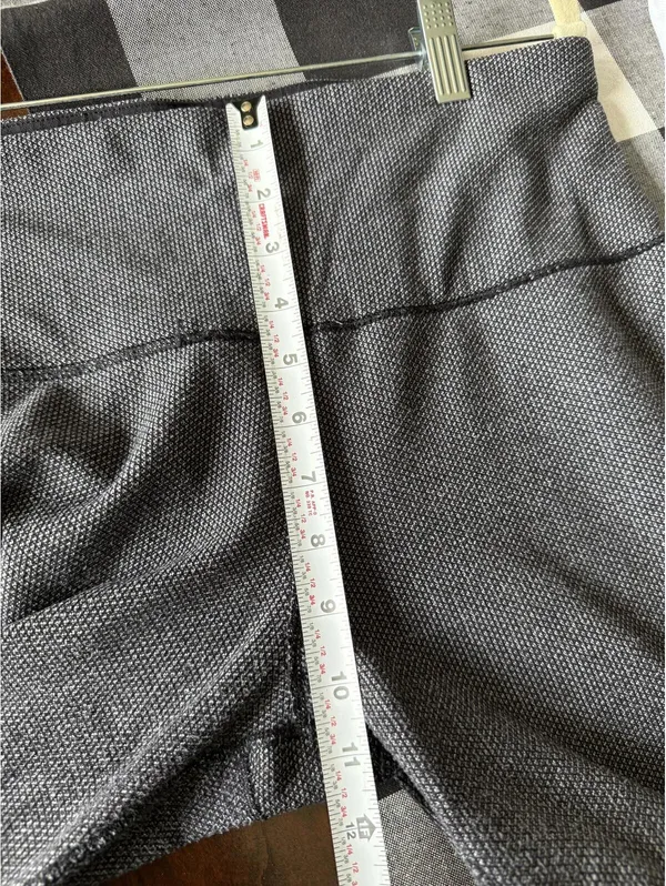 Lululemon Gray High-Waist Leggings Size 8 - Image 6
