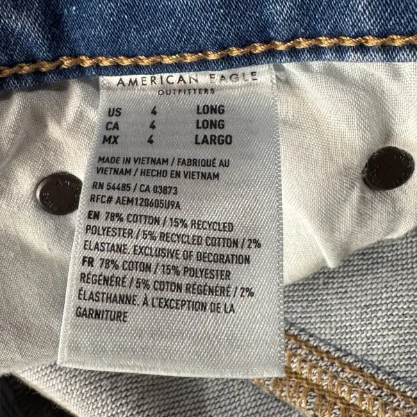 American Eagle SZ 4 LONG Hi-Rise Jegging Jeans Soft Knit Chewed Hems Whiskered - Image 9