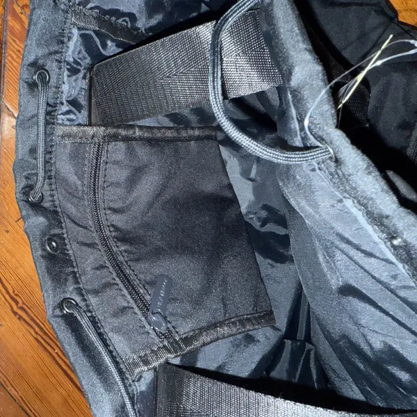 NWT Beyond Yoga Black Tote Bag - Image 7
