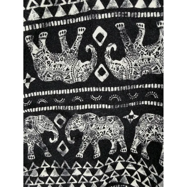 Mudd Womens Shorts Elephant Print Black White Boho Rayon Size Medium - Image 5