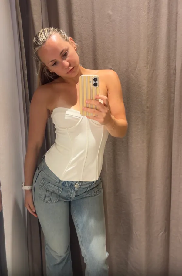 NWT Zara low rise patch pocket flare jeans - Image 2