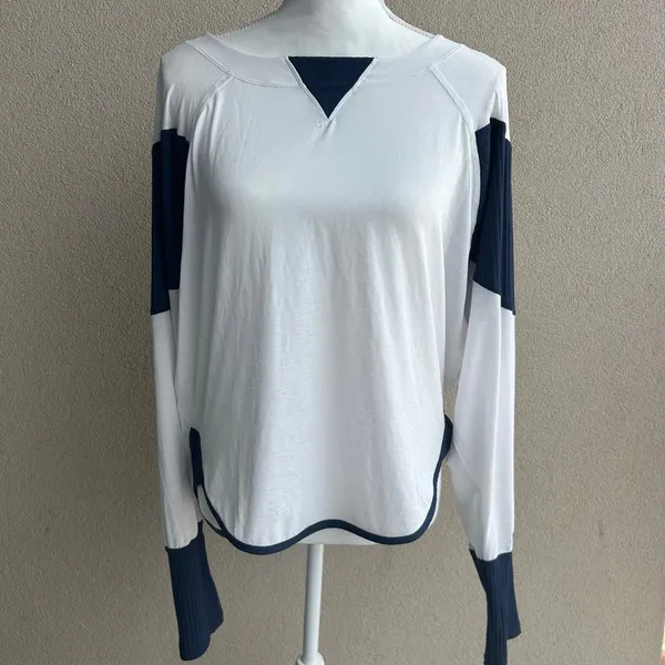 Free People Movement White and Navy Colorblock Longsleeve Shirt Size XL - Image 2