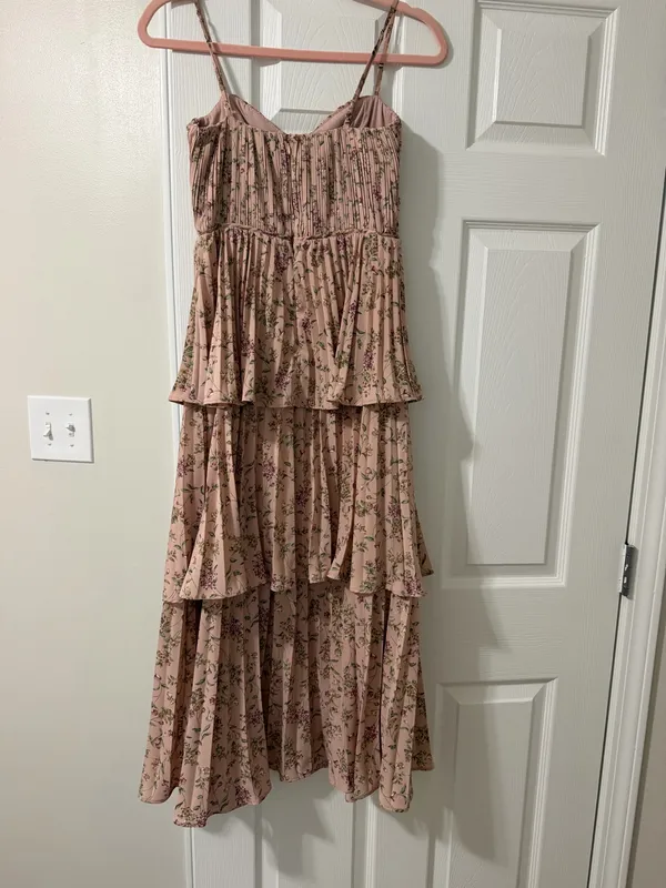 Lulus Pink Floral Tiered Midi Dress - Image 2