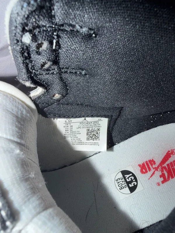 Big kids Air Jordan 1 Retro High OG 'Washed Black' - Image 6