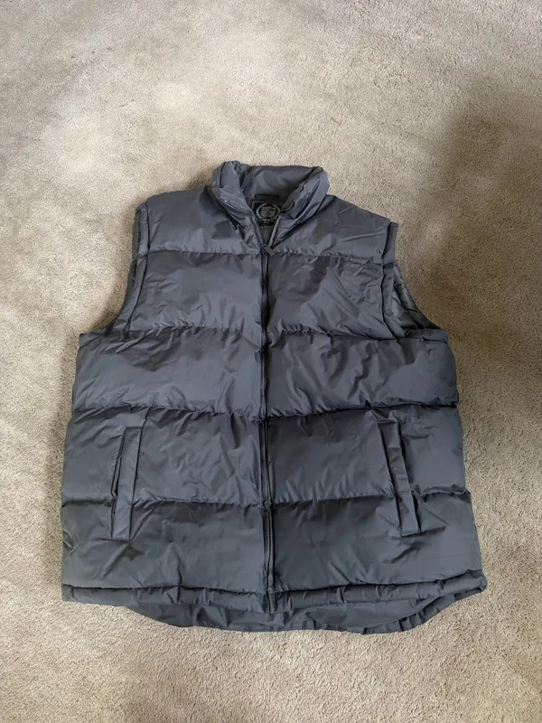 Gray Puffer Vest Size XL - Image 2