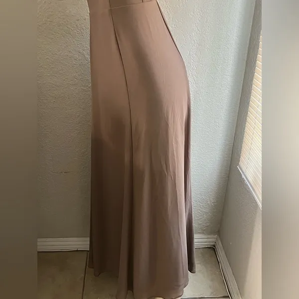 Show Me Your Mumu Sleeveless Maxi Dress in Soft Taupe. Size XS - Image 7