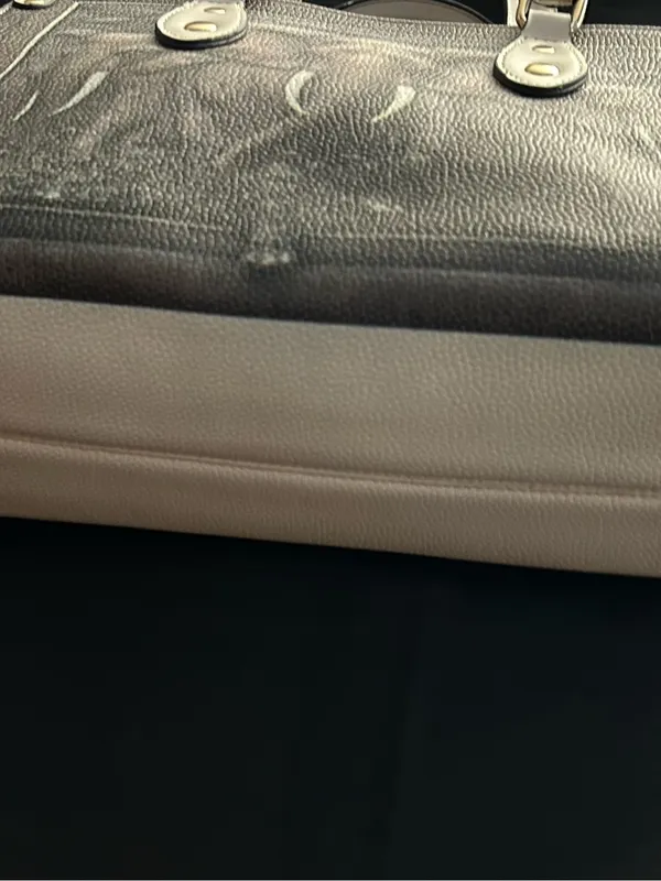 BFlairs Women’s Handbag with Elephant Print Gray & Cream - Image 9