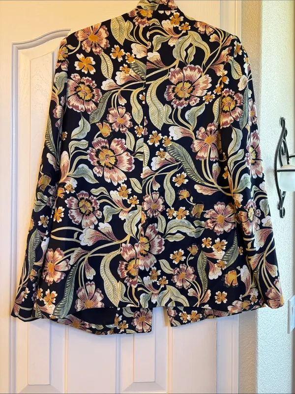 TJD Floral Blazer Jacket in Navy with Yellow & Pink Accents - Image 3