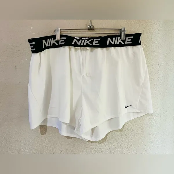 Nike Women's Nike Plus DV7668 Fold Over Dri-Fit Athletic Training Shorts size 1X - Image 2