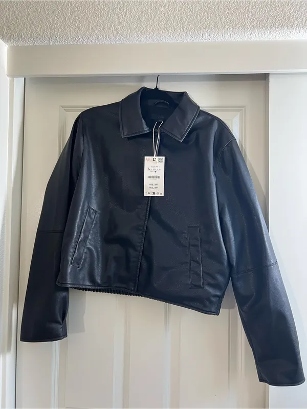 Zara Black Faux Leather Jacket - Image 2